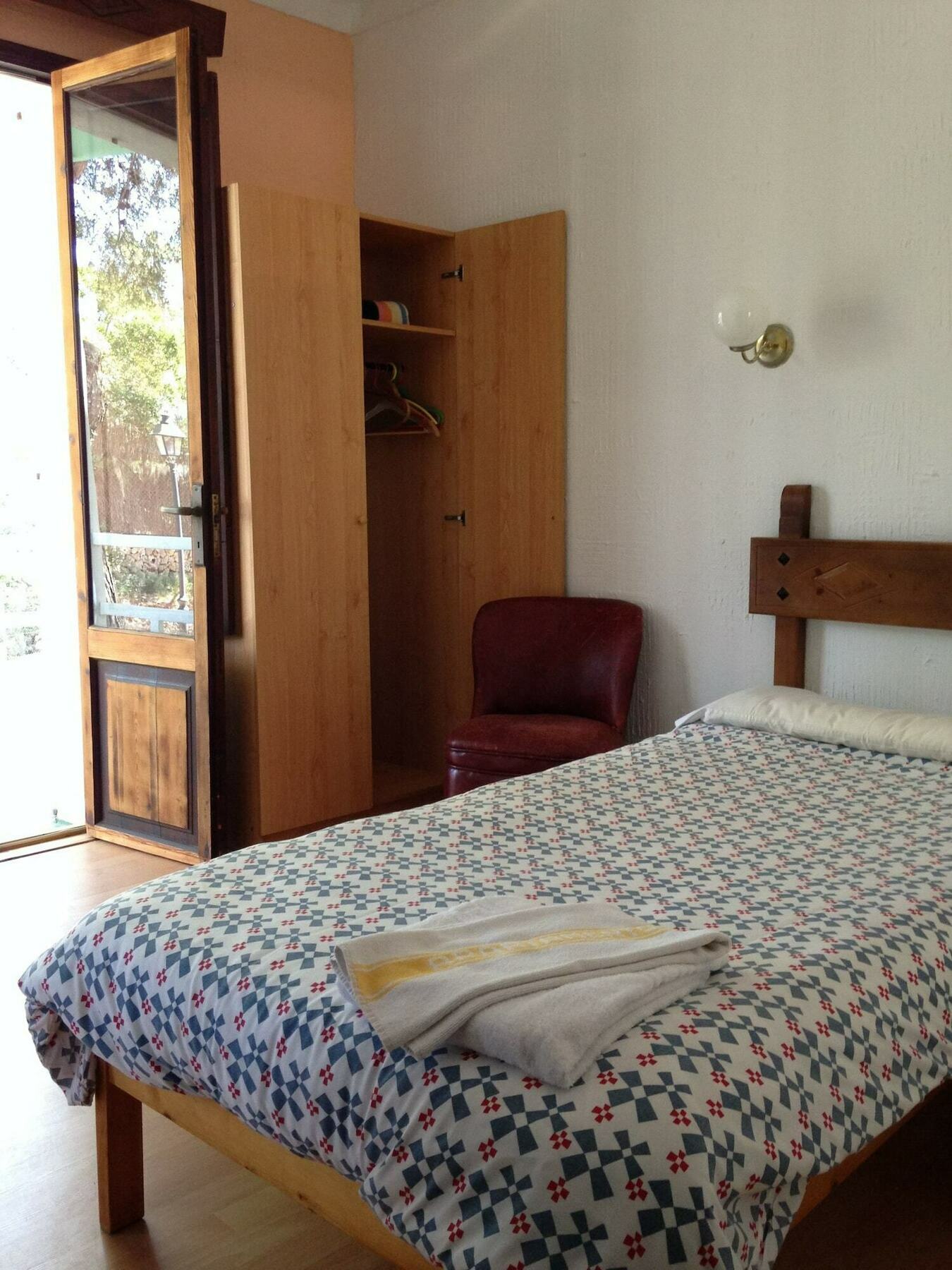 Hostal Residencia San Francisco Пуэрто-Колом Экстерьер фото